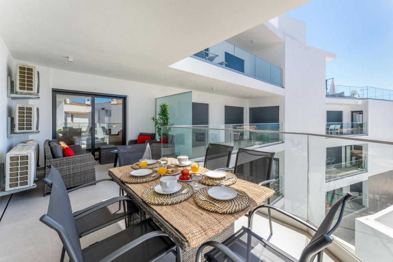 Stunning 3 Bdr Flat W/ Rooftop Pool By Lovelystay Appartement